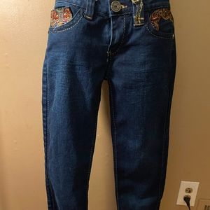 Selling denim coogi jeans